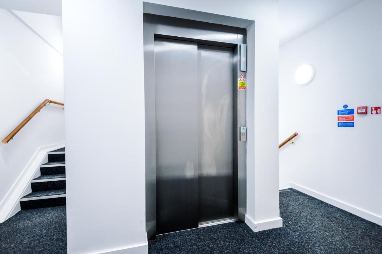 The Popworks 2 Bedroom Apartment - MCR Dens Manchester Buitenkant foto